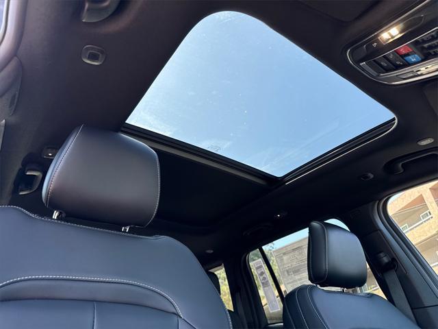 new 2025 Jeep Grand Cherokee 4xe car, priced at $56,925