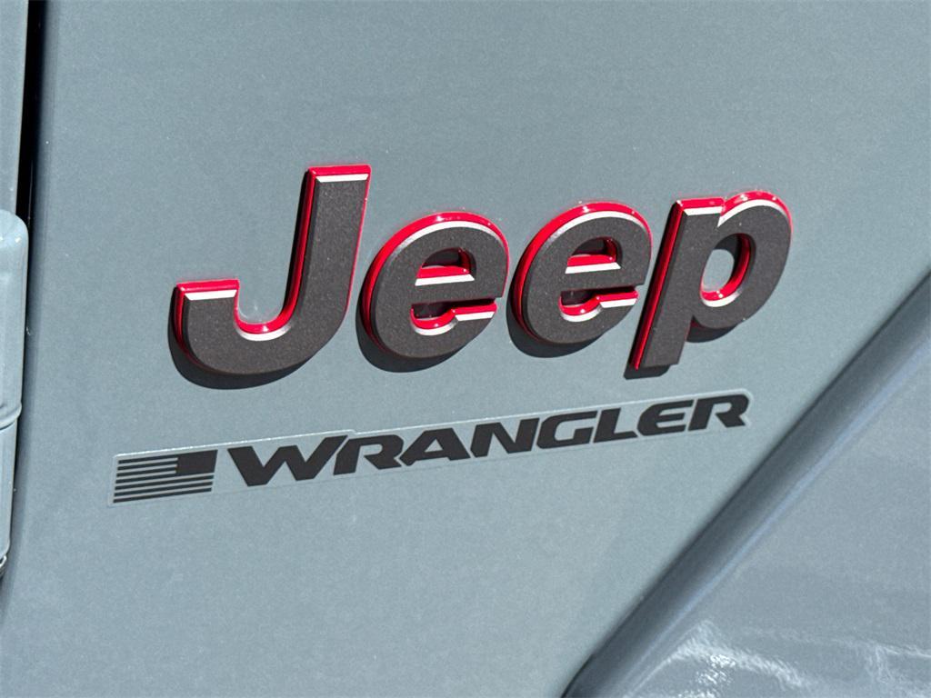 new 2025 Jeep Wrangler car, priced at $58,225