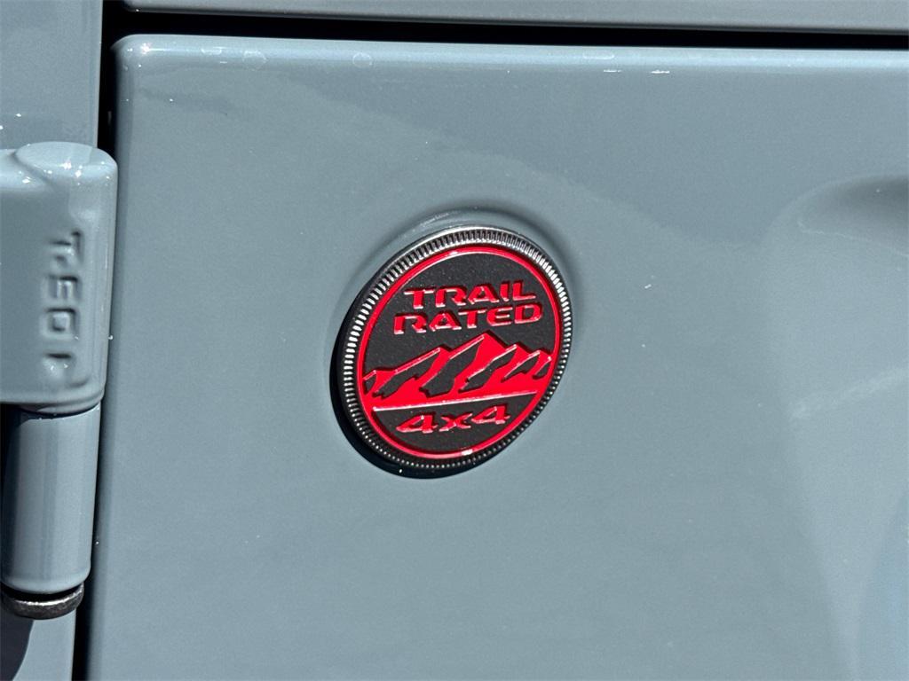 new 2025 Jeep Wrangler car, priced at $58,225