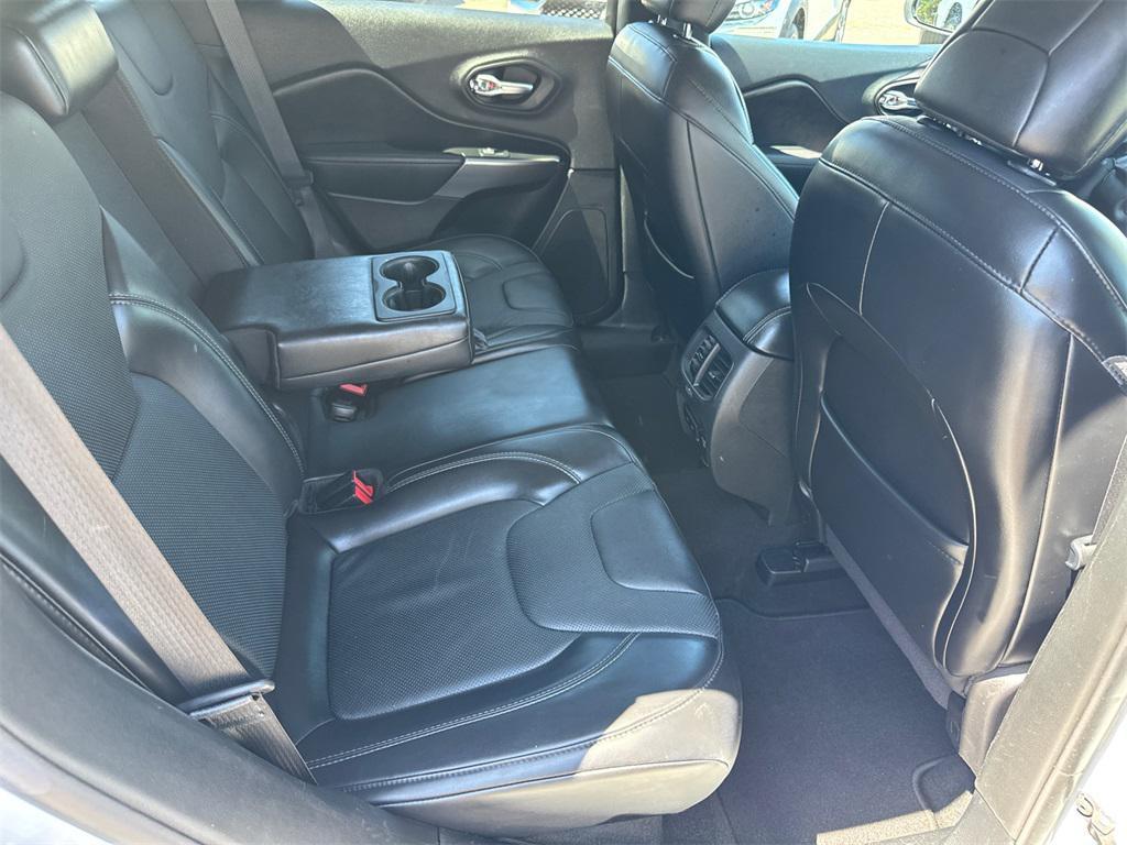 used 2020 Jeep Cherokee car, priced at $18,777