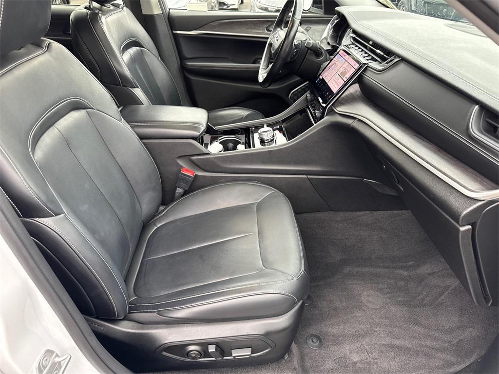 used 2021 Jeep Grand Cherokee L car, priced at $28,591