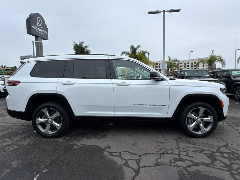 used 2021 Jeep Grand Cherokee L car, priced at $28,591