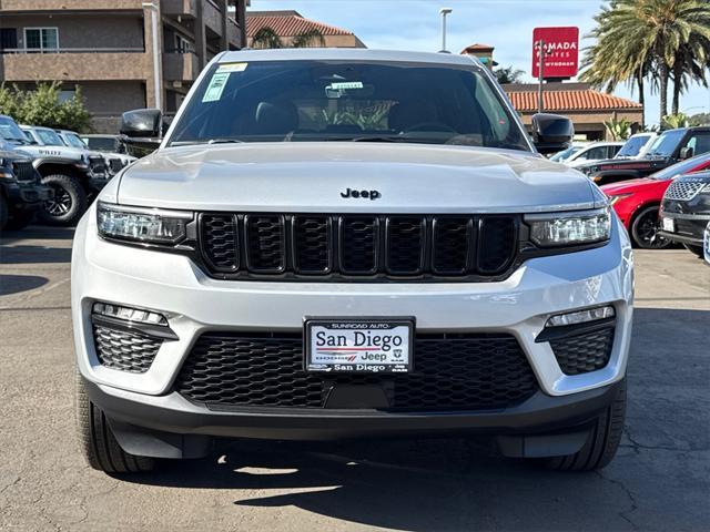 new 2025 Jeep Grand Cherokee car, priced at $43,925