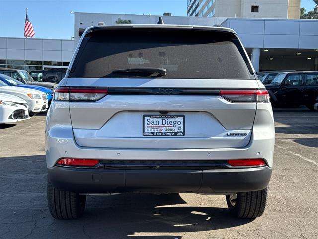 new 2025 Jeep Grand Cherokee car, priced at $43,925