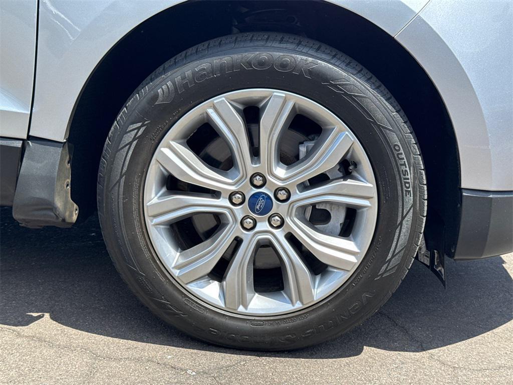 used 2022 Ford Edge car, priced at $23,298