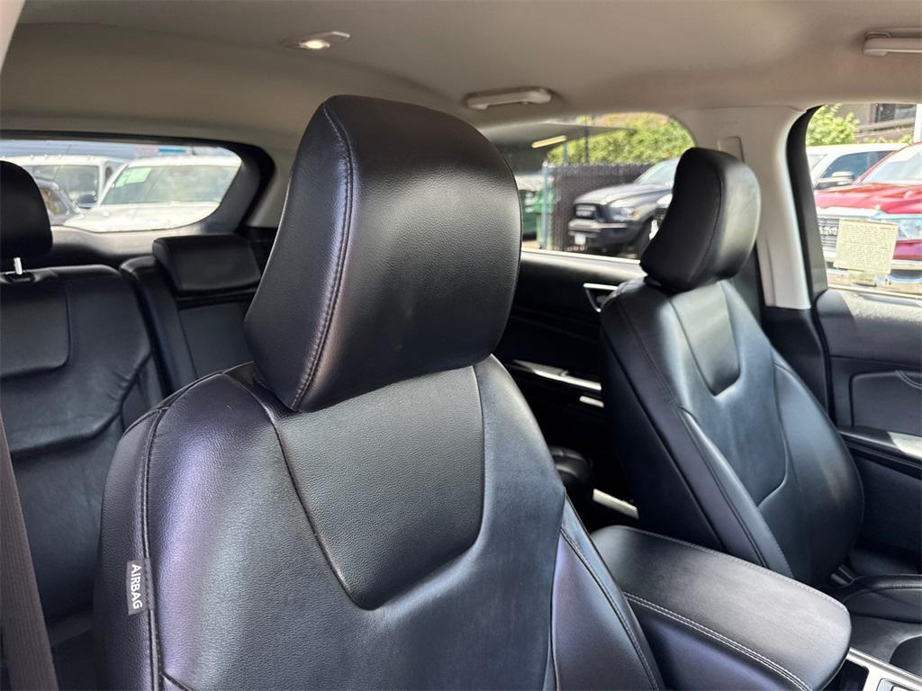 used 2022 Ford Edge car, priced at $23,298