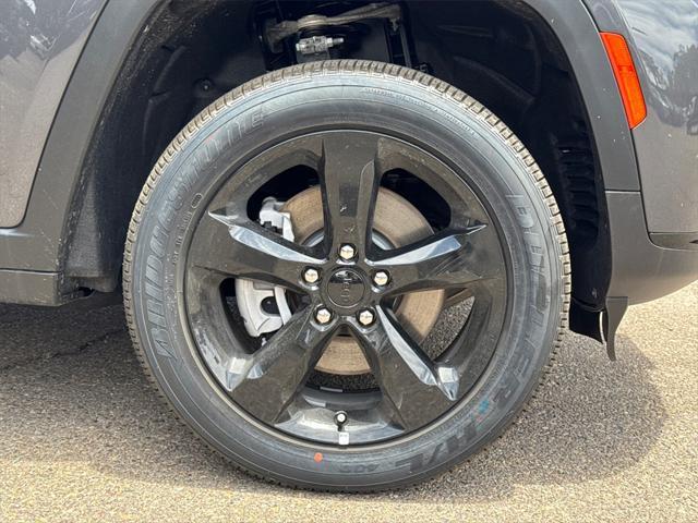 new 2025 Jeep Grand Cherokee L car, priced at $44,725