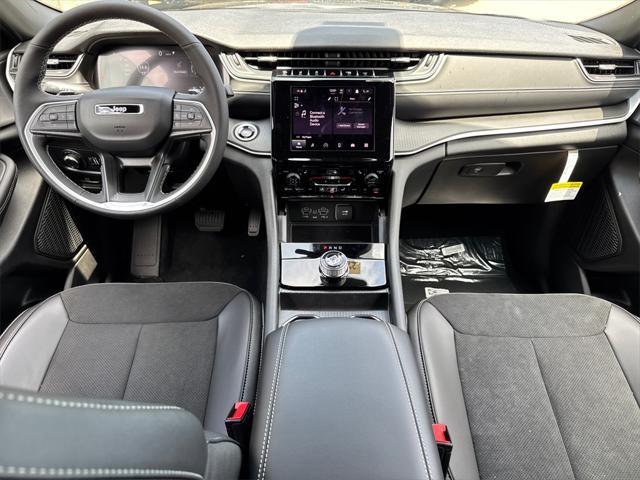 new 2025 Jeep Grand Cherokee L car, priced at $44,725