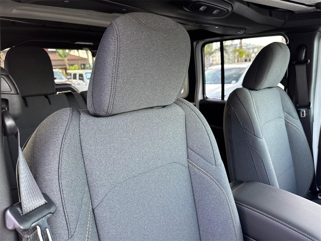 new 2025 Jeep Wrangler car, priced at $50,425