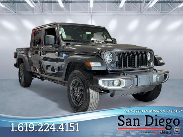 new 2025 Jeep Gladiator car, priced at $41,925
