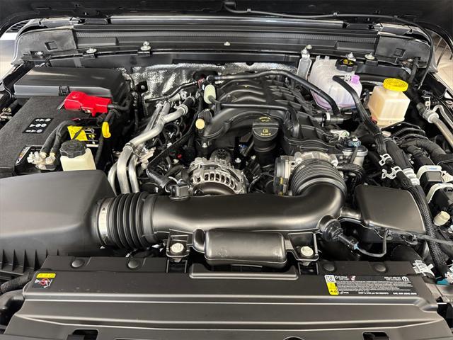 new 2025 Jeep Gladiator car, priced at $41,925