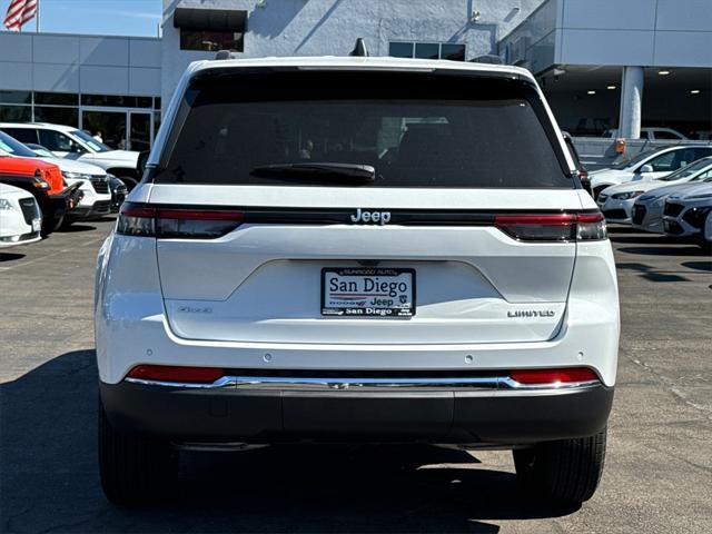 new 2025 Jeep Grand Cherokee car, priced at $43,925