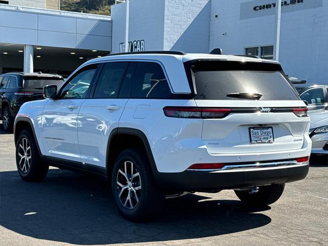 new 2025 Jeep Grand Cherokee car, priced at $43,925