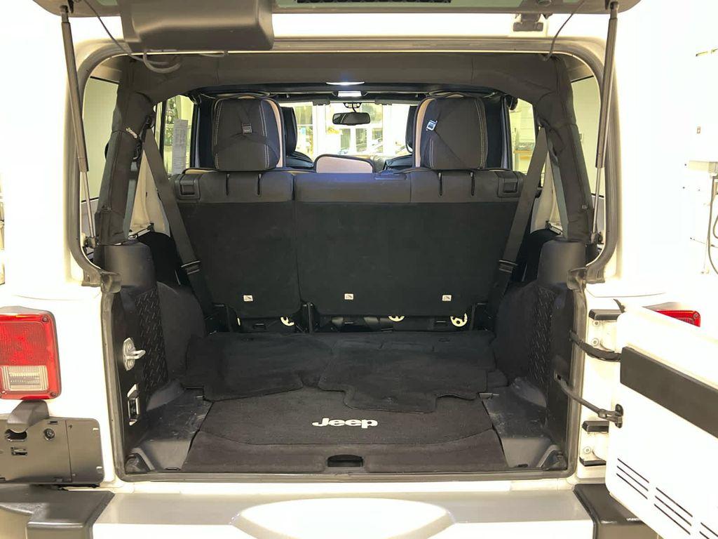 used 2015 Jeep Wrangler Unlimited car, priced at $20,372