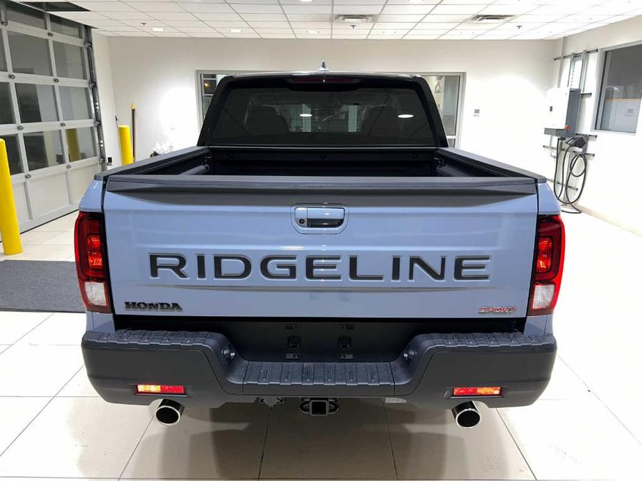 new 2025 Honda Ridgeline car, priced at $42,000