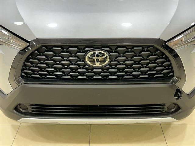 new 2025 Toyota Corolla Cross car, priced at $27,927