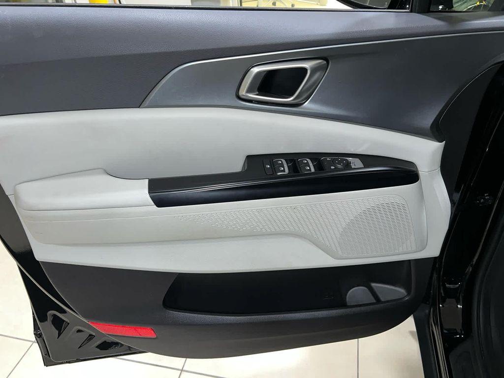 used 2024 Kia Carnival car, priced at $32,203