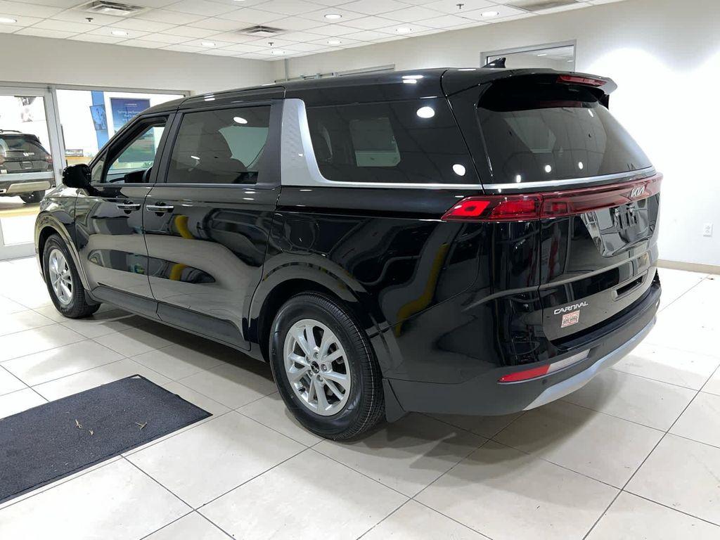 used 2024 Kia Carnival car, priced at $32,203