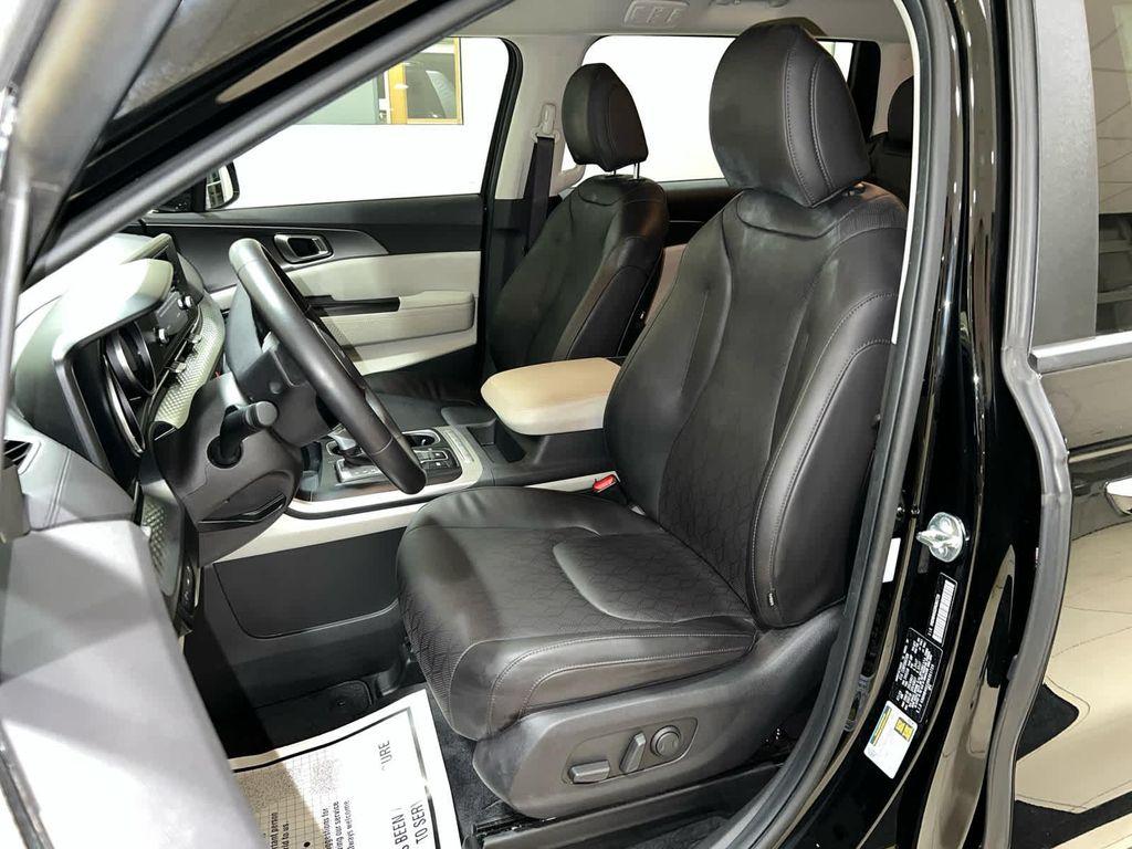 used 2024 Kia Carnival car, priced at $32,203