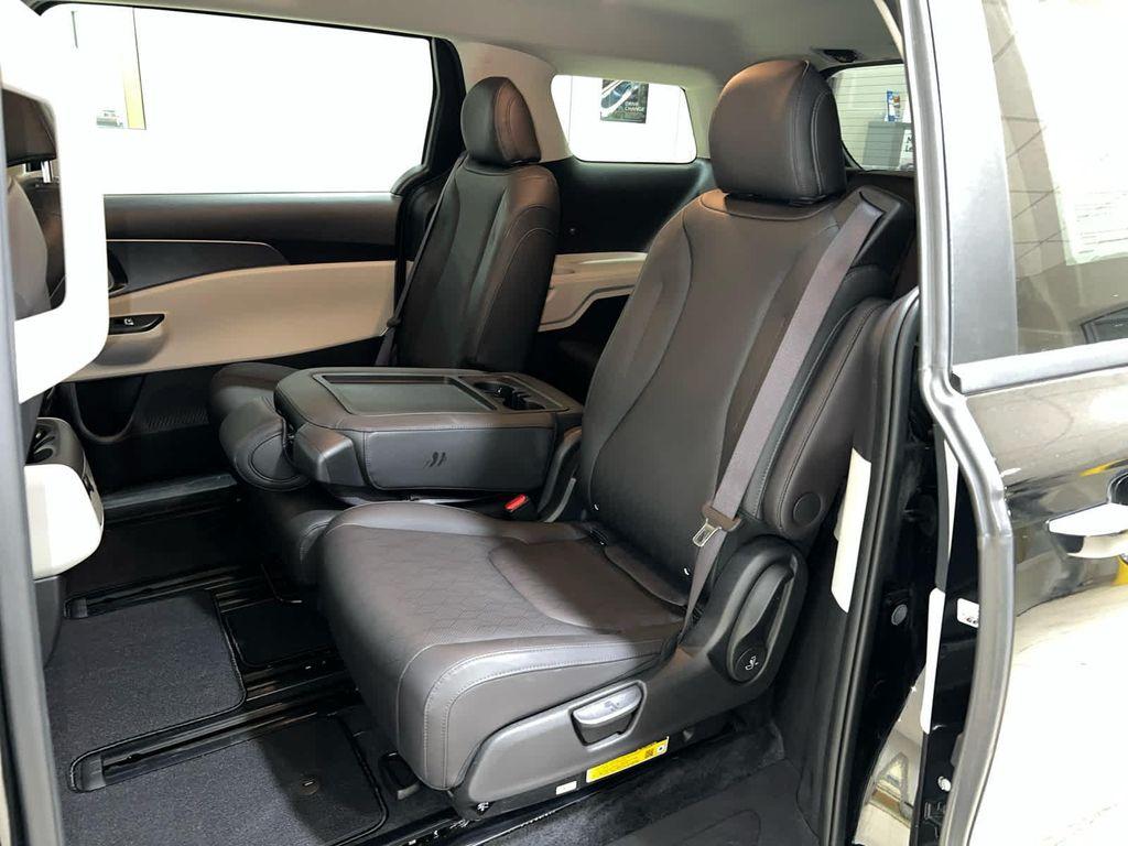 used 2024 Kia Carnival car, priced at $32,203