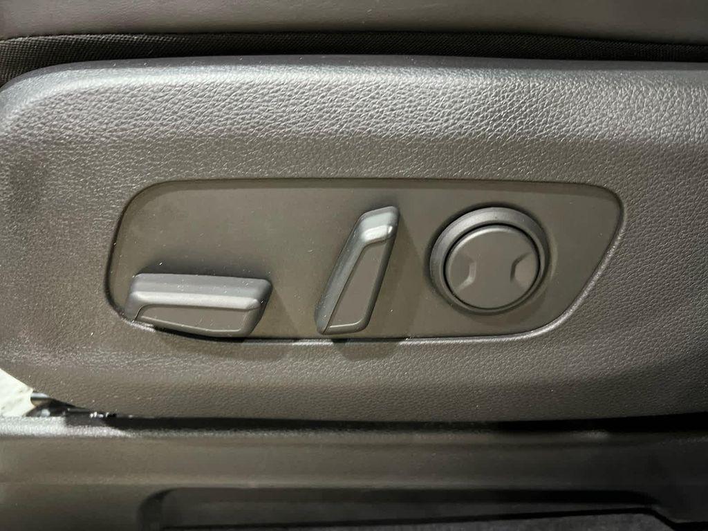 used 2024 Kia Carnival car, priced at $32,203