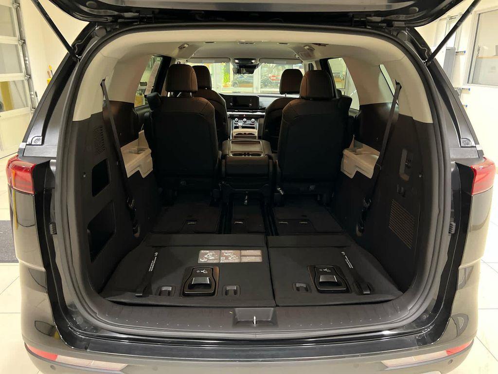 used 2024 Kia Carnival car, priced at $32,203