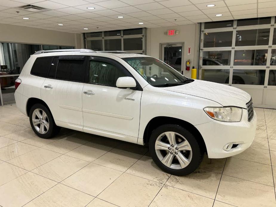 used 2009 Toyota Highlander car, priced at $11,471