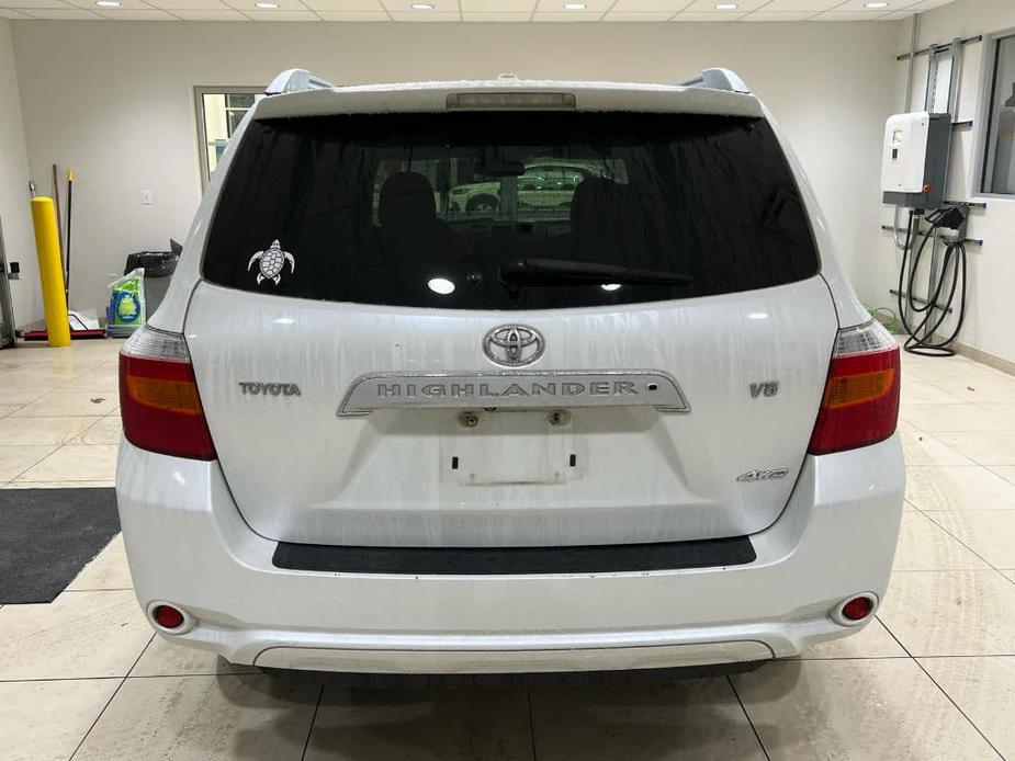 used 2009 Toyota Highlander car, priced at $11,471