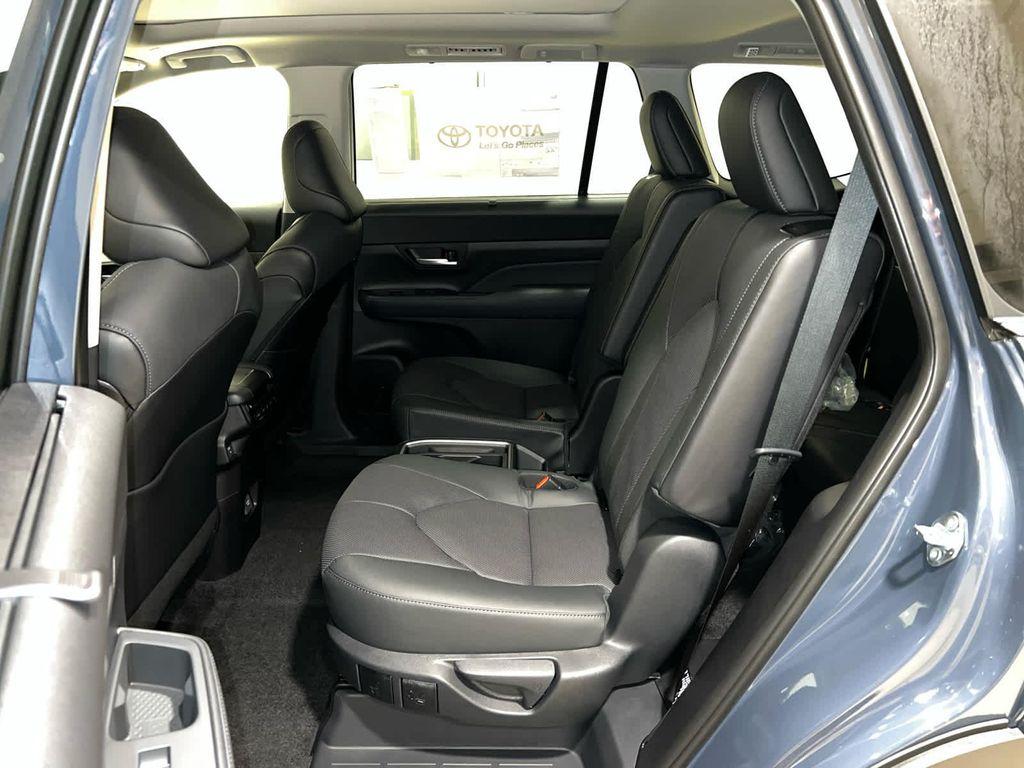 new 2026 Toyota Grand Highlander car, priced at $56,573
