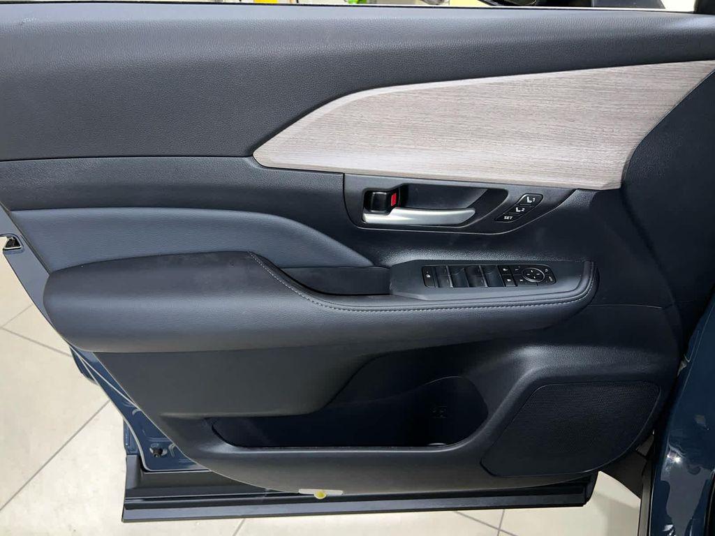 new 2026 Toyota Grand Highlander car, priced at $56,573