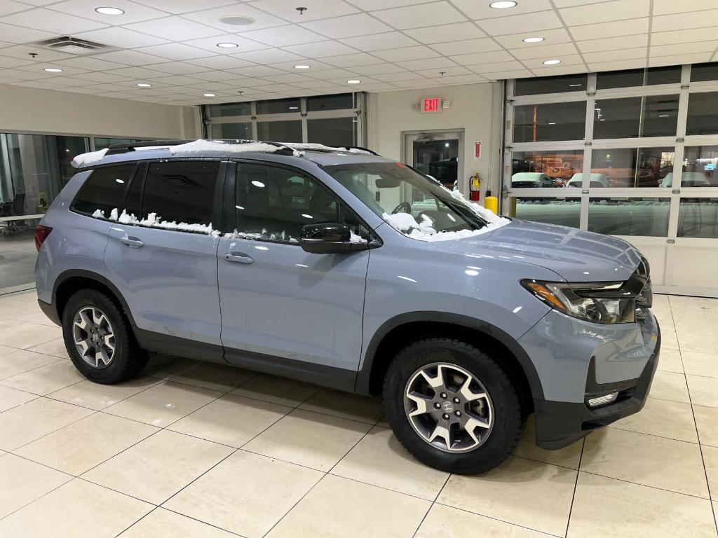 used 2022 Honda Passport car, priced at $29,984