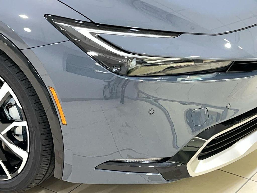 new 2026 Toyota Prius Plug-In Hybrid car, priced at $41,258