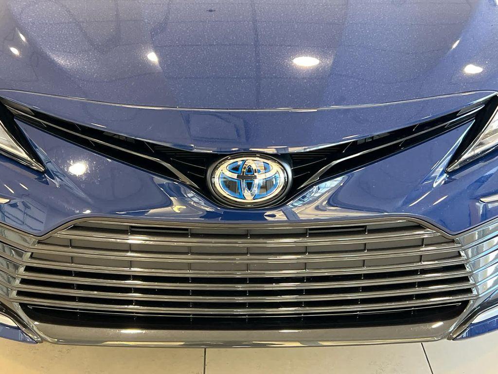 used 2024 Toyota Camry Hybrid car, priced at $28,988