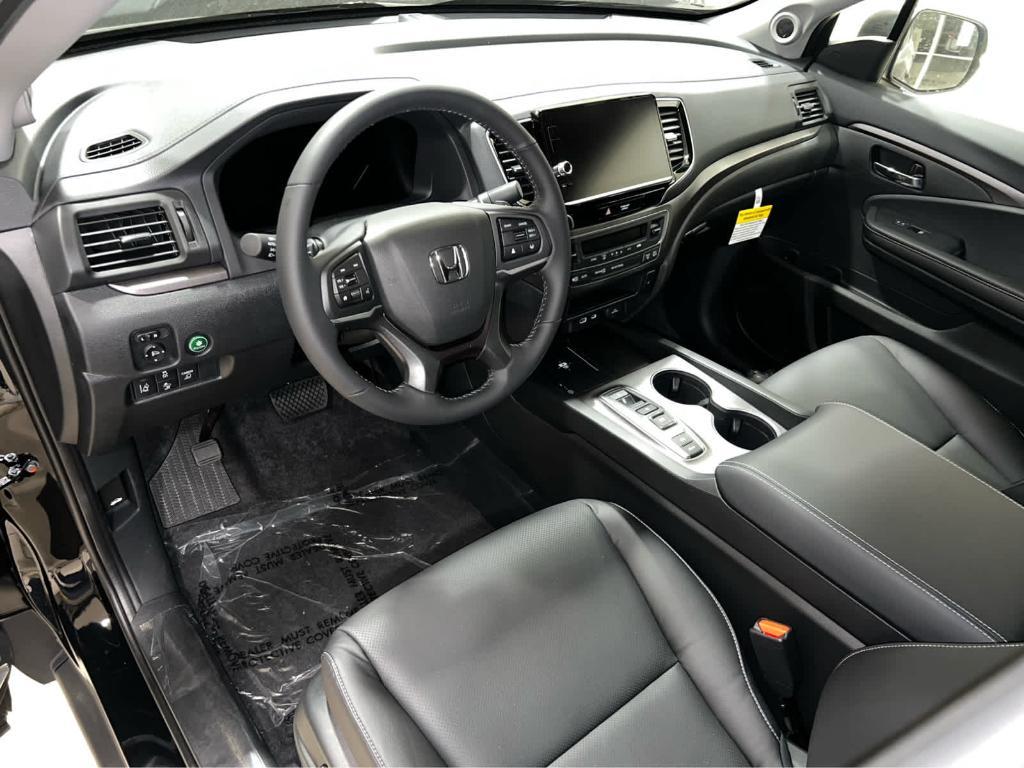 new 2025 Honda Ridgeline car, priced at $44,430