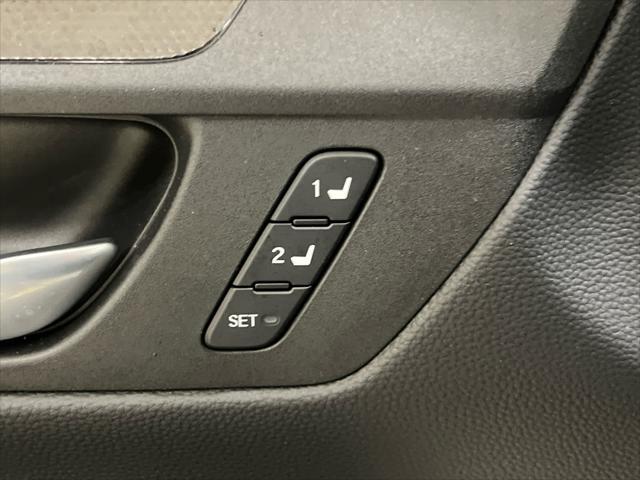 used 2025 Honda CR-V Hybrid car, priced at $37,877