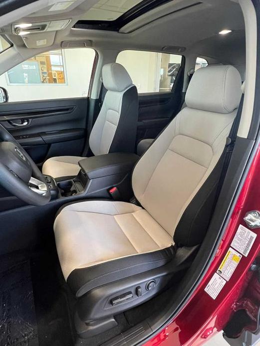 new 2025 Honda CR-V car, priced at $35,655