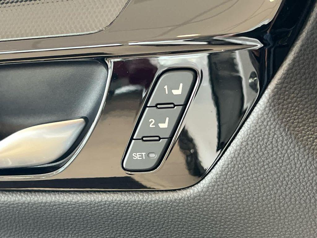 used 2024 Honda CR-V Hybrid car, priced at $36,299