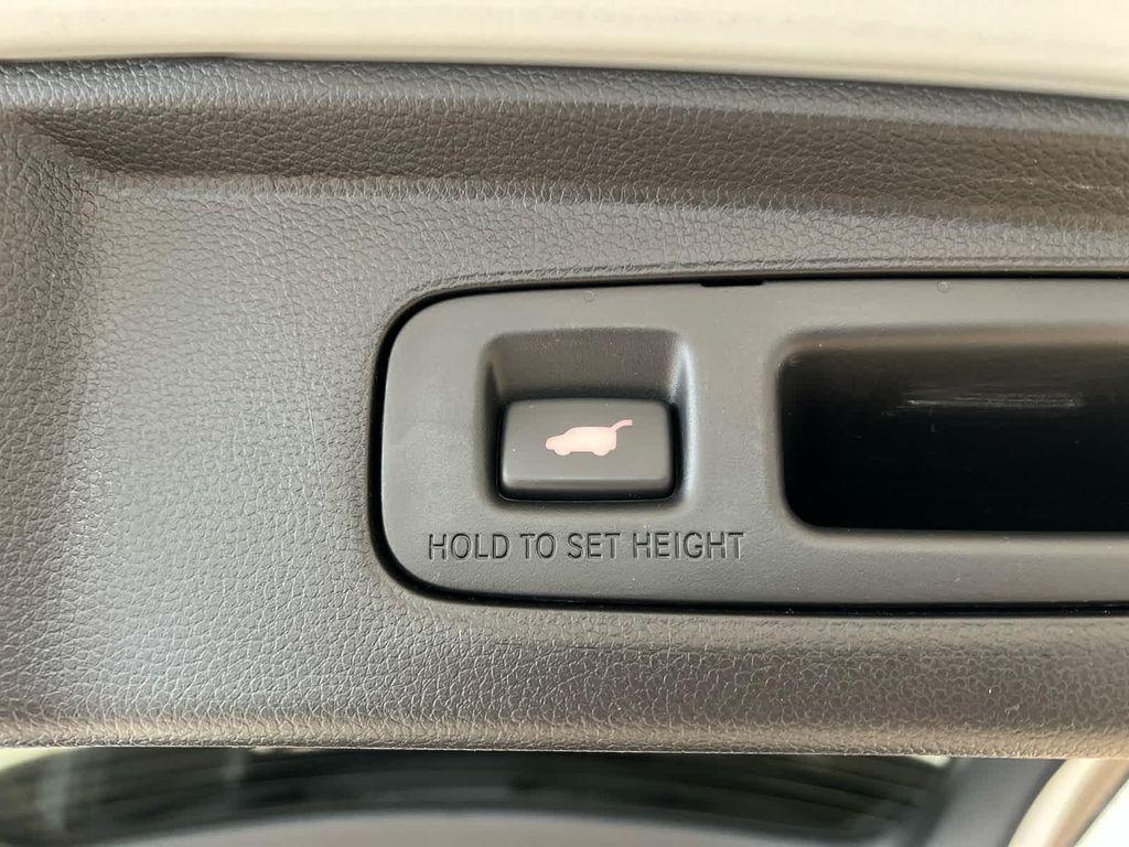 used 2024 Honda CR-V Hybrid car, priced at $36,299