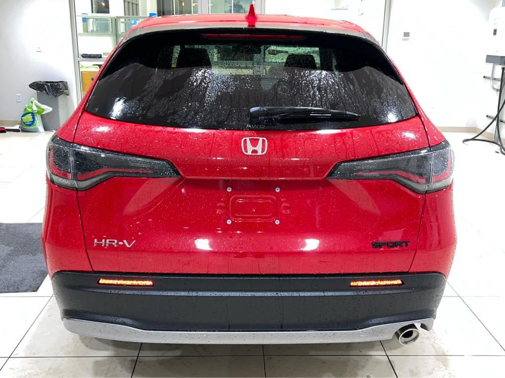 new 2025 Honda HR-V car, priced at $30,350