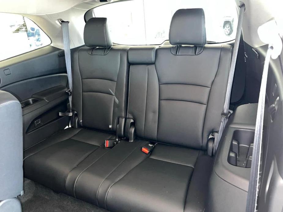 used 2021 Honda Pilot car, priced at $32,491