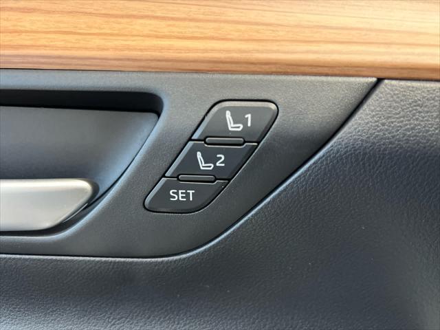 used 2025 Toyota Grand Highlander car, priced at $57,598