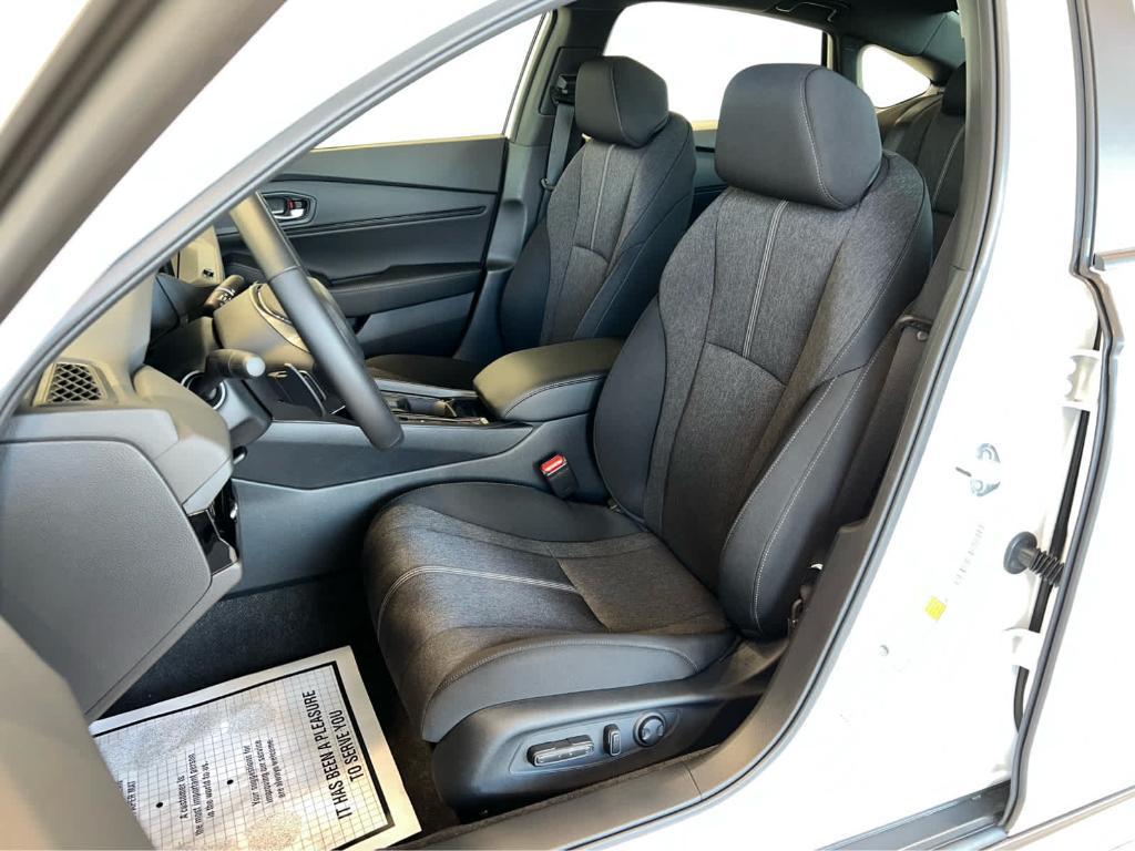 new 2025 Honda Accord Hybrid car, priced at $35,260