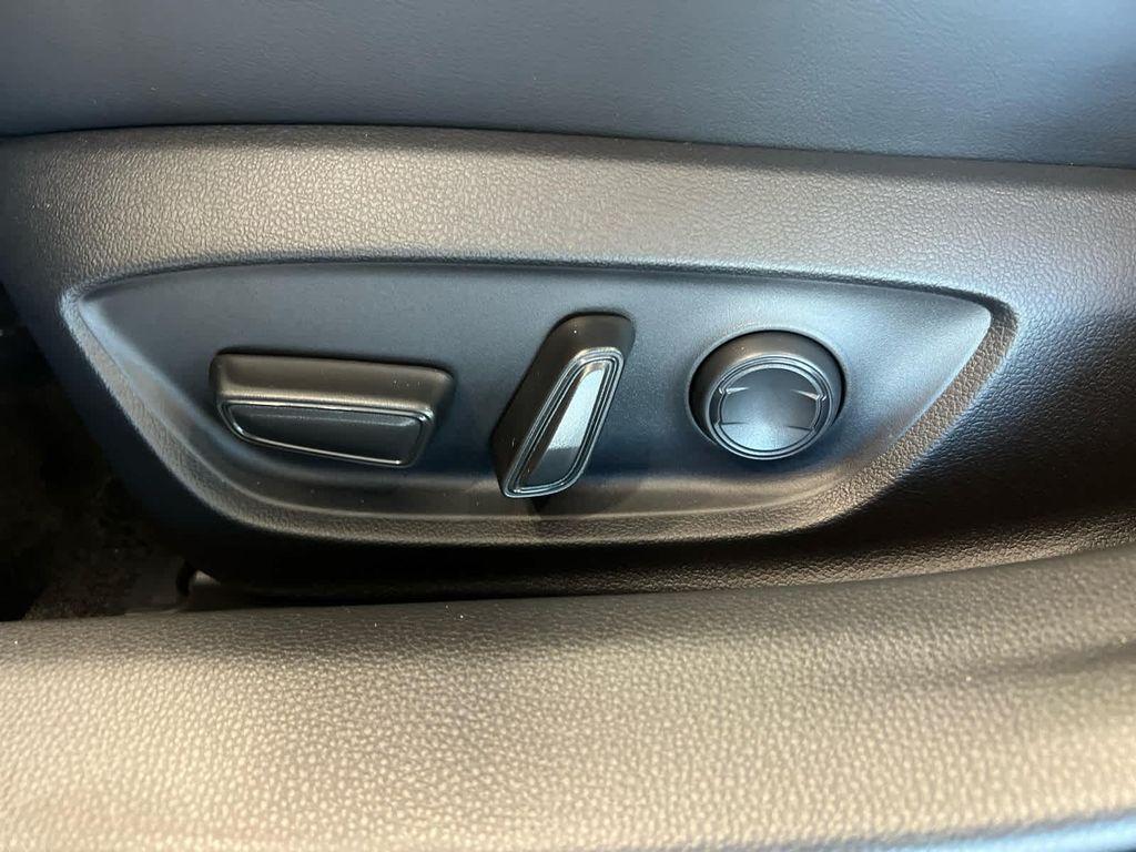 new 2026 Toyota Prius Plug-In Hybrid car, priced at $44,463