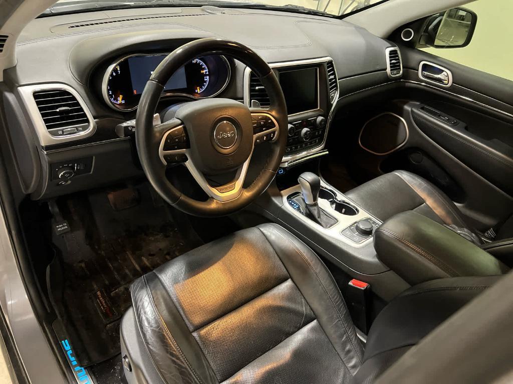 used 2018 Jeep Grand Cherokee car, priced at $21,569