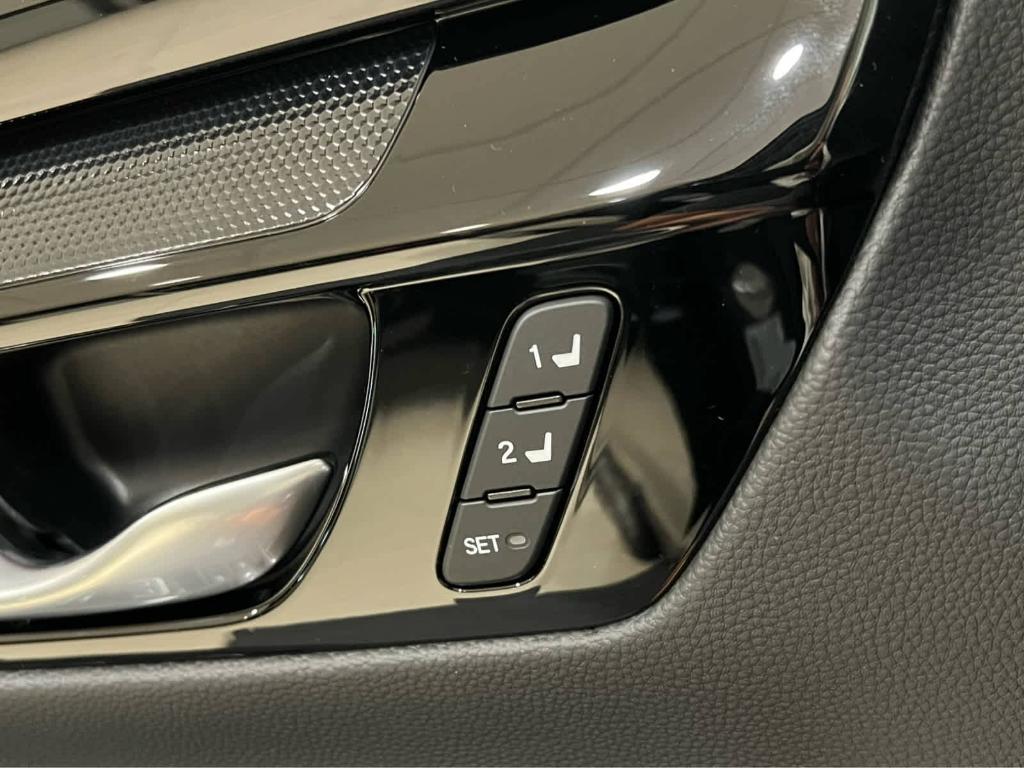 new 2025 Honda CR-V car, priced at $37,895