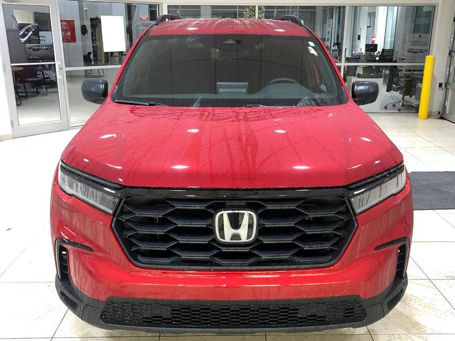 new 2025 Honda Pilot car, priced at $44,150