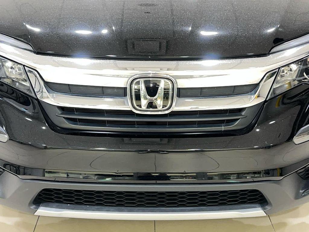 used 2022 Honda Pilot car, priced at $32,356