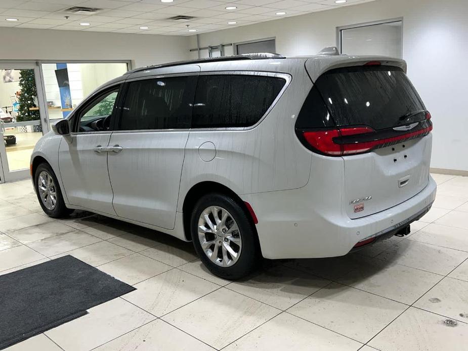 used 2021 Chrysler Pacifica car, priced at $28,997