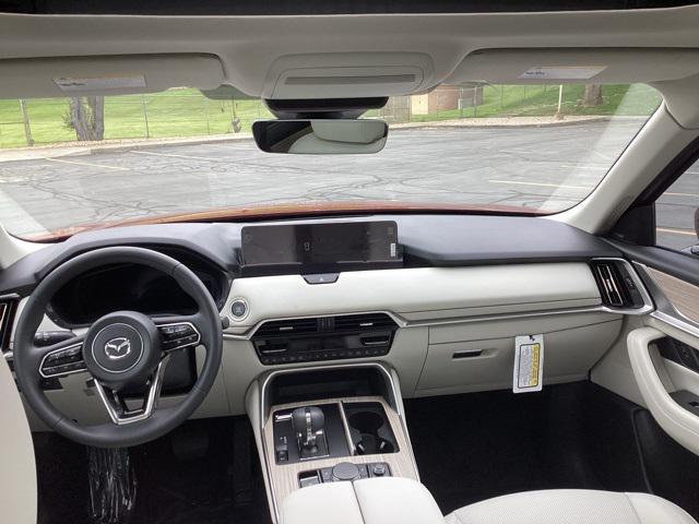new 2025 Mazda CX-90 car, priced at $55,075