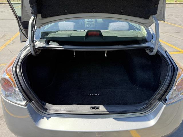 used 2009 Nissan Altima car, priced at $7,709